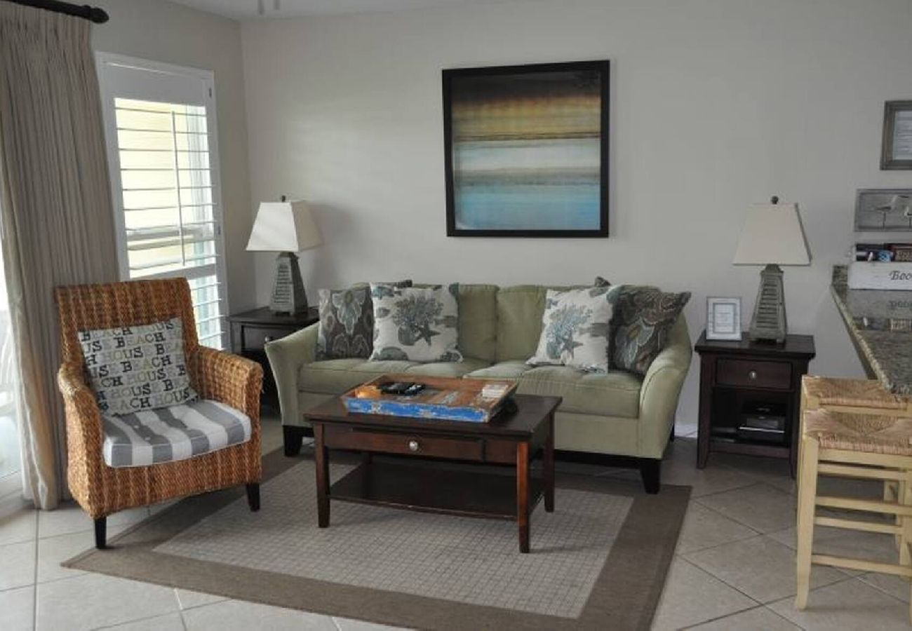 Condominium in Destin - 9B, Hook, Line & Sunshine
