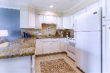 Condominium in Destin - 10D, The Beach Nest