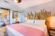 Condominium in Destin - 7F, Nama-Stay