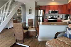 Condominium in Destin - 8E Beachy Keen