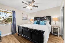 Condominium in Destin - 7E, Shell We Stay?