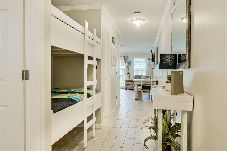 Condominium in Destin - 7A, Sun Sand & Solitude