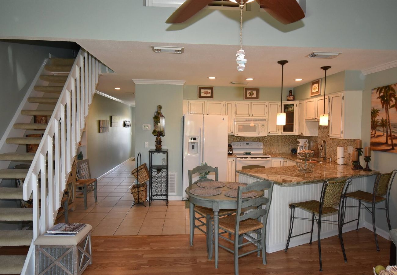 Condominium in Destin - 7G, Emerald Escape