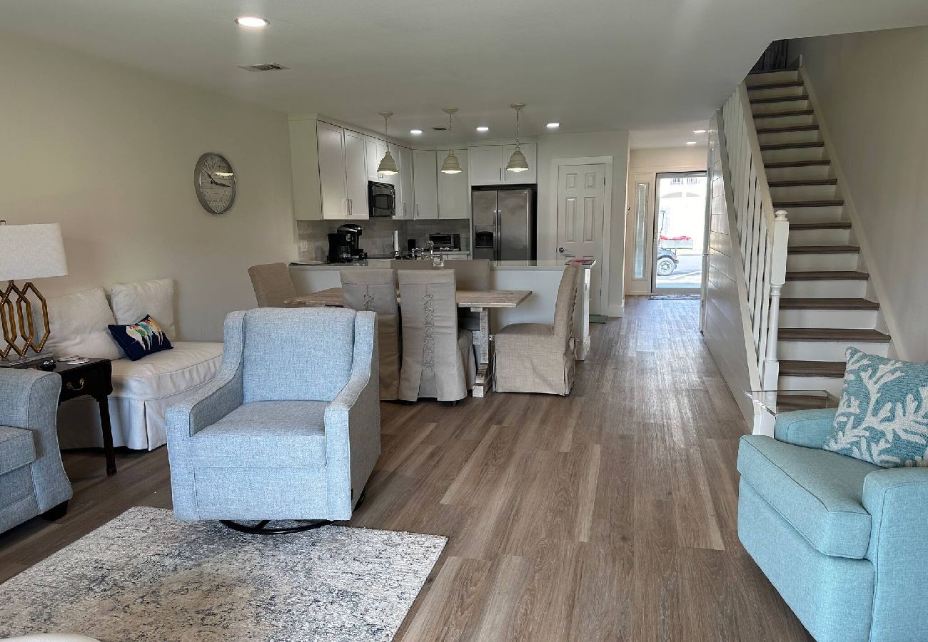 Townhouse in Miramar Beach - 1A, Emerald Daydream