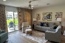 Townhouse in Miramar Beach - 1A, Emerald Daydream
